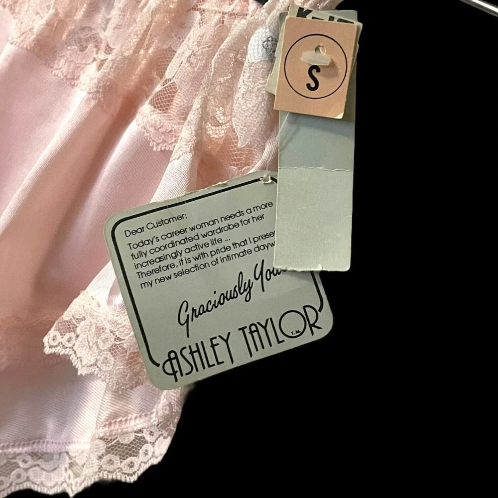 Vintage 80s Deadstock Ashley Taylor Pink Lingerie Lace Sissy Panties Girly Small